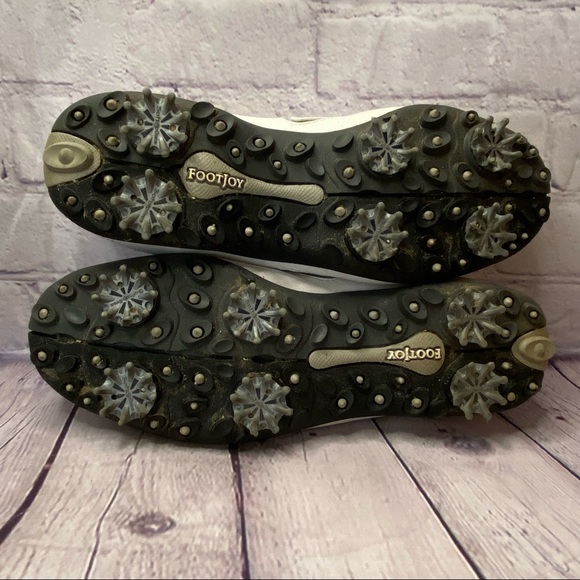 FootJoy Women's Golf Shoe Size 7 - Picture 8 of 9